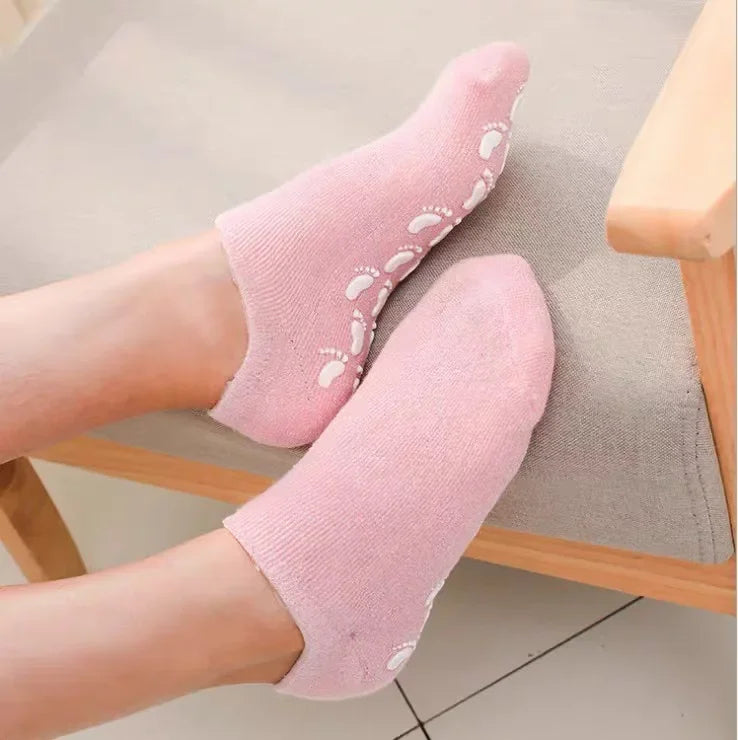 Reusable SPA Moisturizing Care Silicone Socks for Cracked Heels | Soft Hydrating Foot Treatment